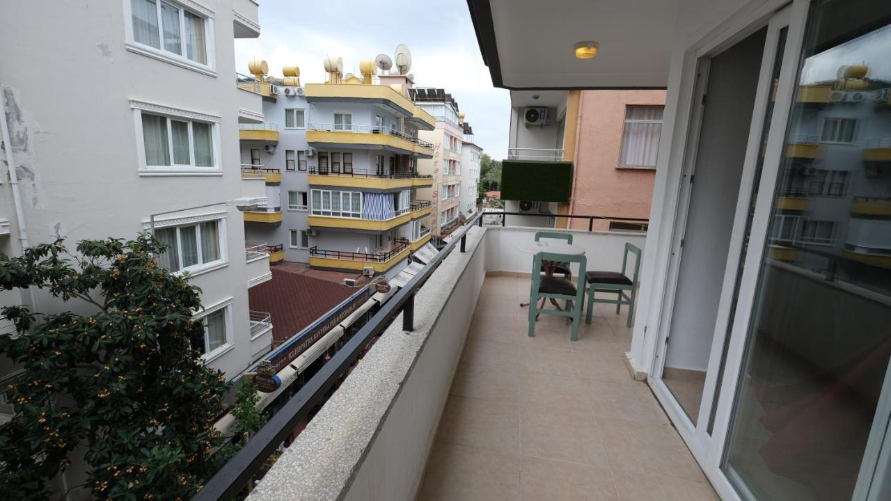 Agora Boutique Apart Hotel Аланя Екстериор снимка