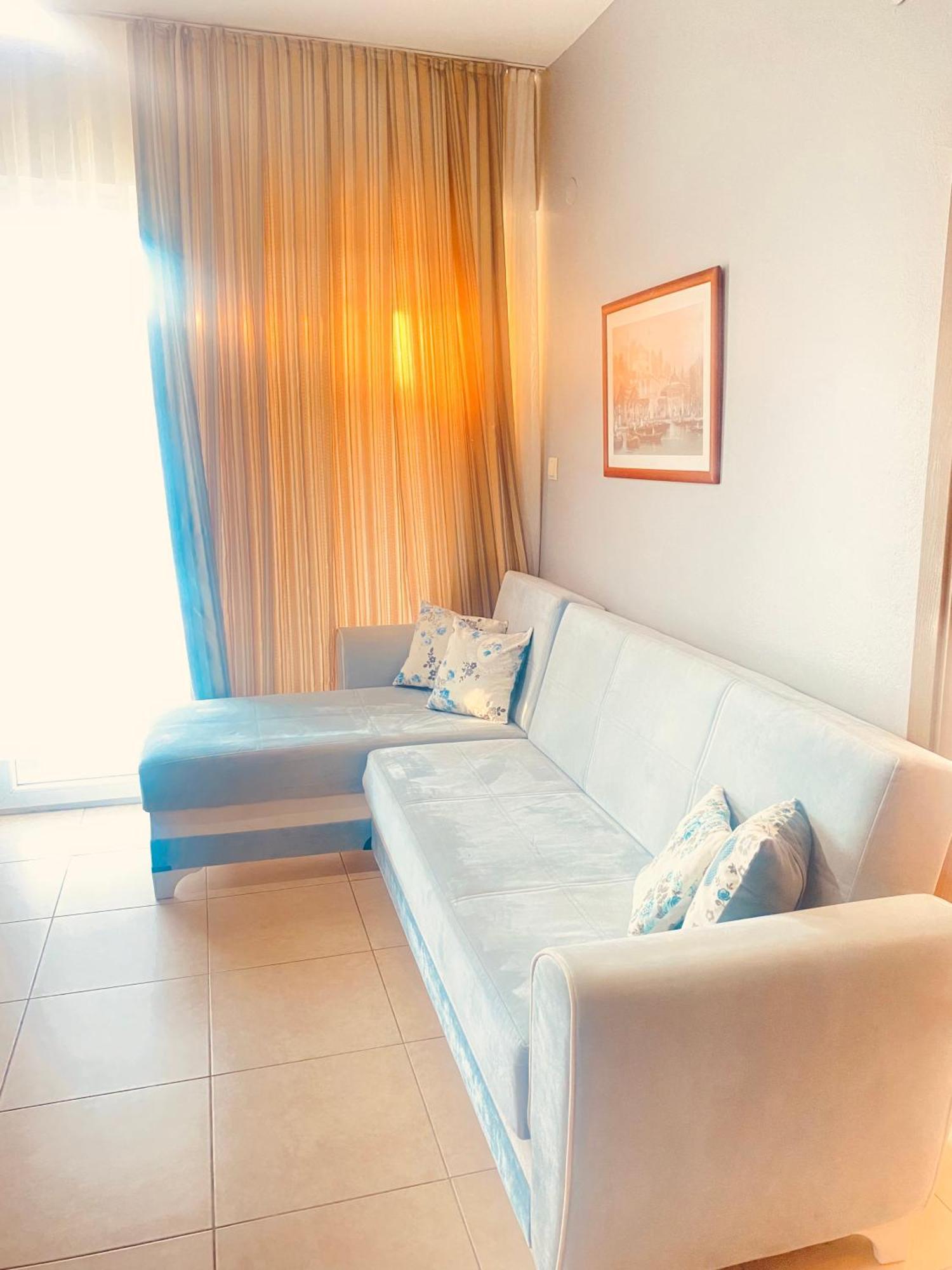 Agora Boutique Apart Hotel Аланя Екстериор снимка