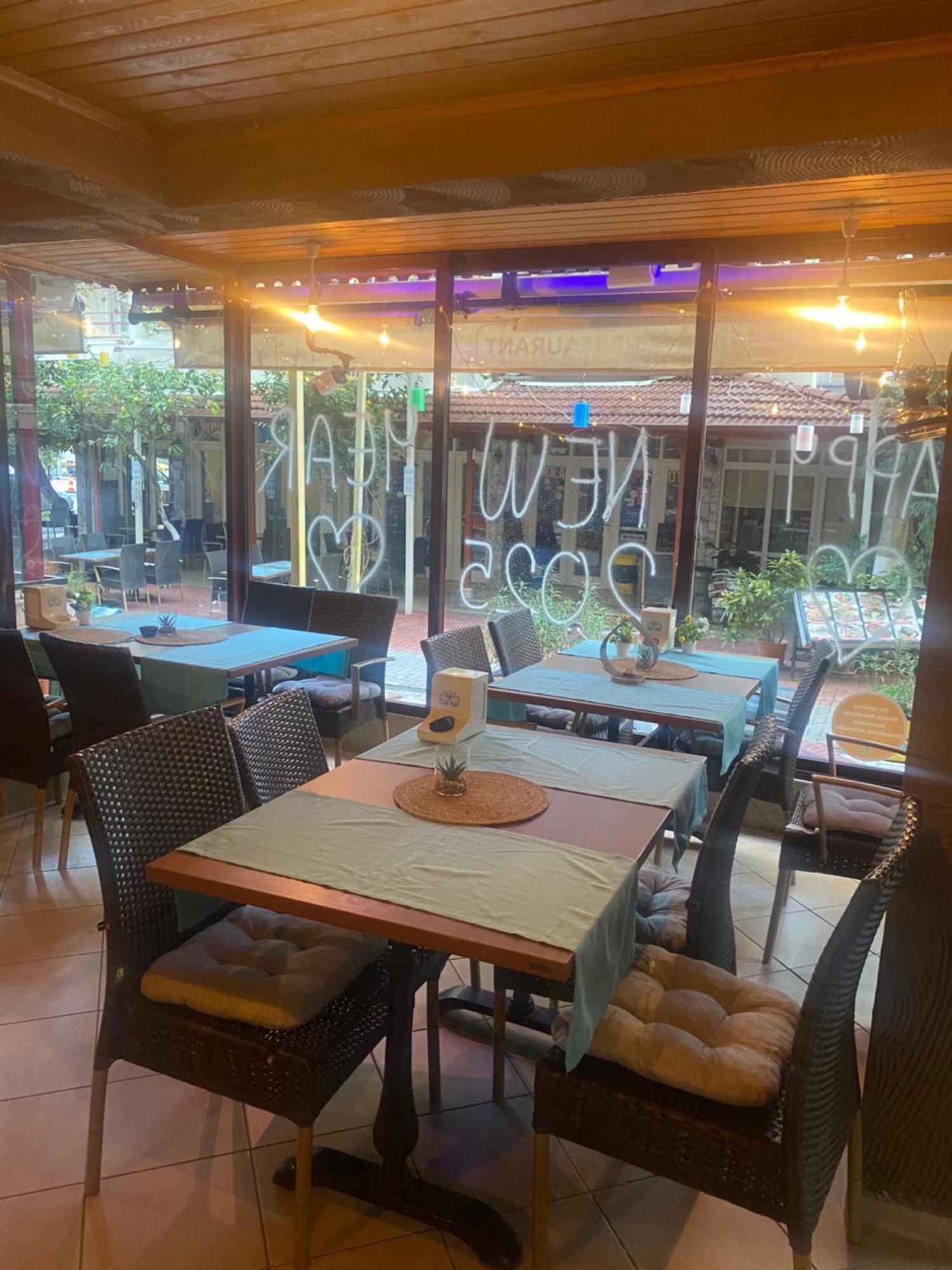Agora Boutique Apart Hotel Аланя Екстериор снимка
